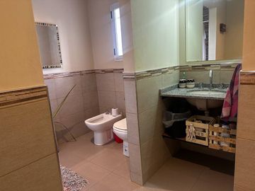 VENTA CASA FRANCISCO ALVAREZ 4 AMBIENTES C/PILETA