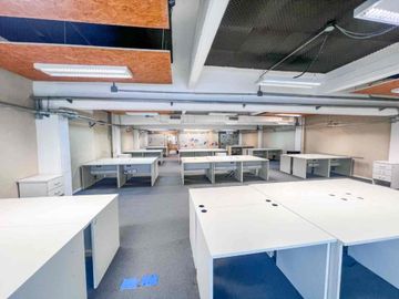 ALQUILER OFICINA 210 METROS PLANTA LIBRE