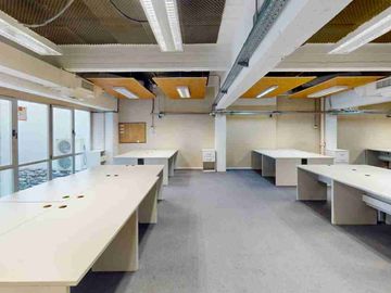 ALQUILER OFICINA 210 METROS PLANTA LIBRE