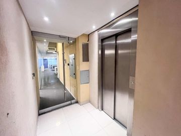ALQUILER OFICINA 210 METROS PLANTA LIBRE