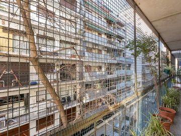 DEPARTAMENTO 4 AMBIENTES CON DEPENDENCIA BALCON