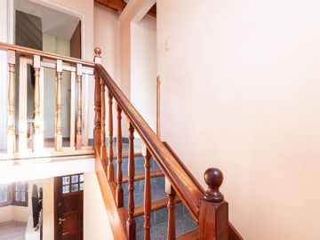 CASA EN VENTA 5 AMBIENTES EN ADROGUE - OPORTUNIDAD
