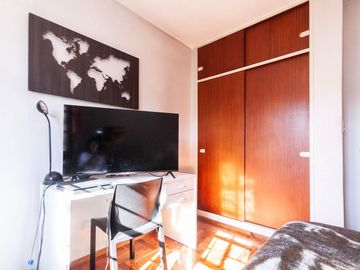 CASA EN VENTA 5 AMBIENTES EN ADROGUE - OPORTUNIDAD