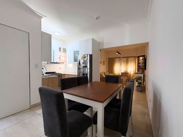 Venta casa a estrenar 5 ambientes San Isidro
