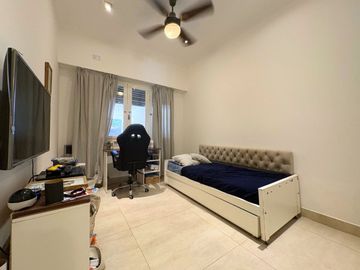 Venta casa a estrenar 5 ambientes San Isidro