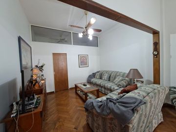 VENTA AMPLIO PH 4 AMB. EXC ESTADO CABALLITO