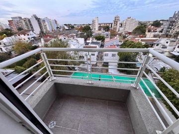 ALQUILER  DEPARTAMENTO CON BALCON  MORON