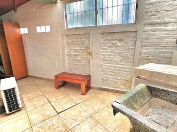 VENTA CASA QUINTA F.ALVAREZ MORENO+PISCINA+QUINCHO