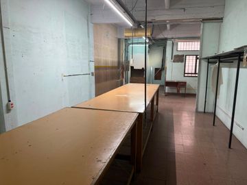 Alquiler comercial galpón depósito taller oficina