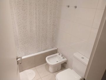 Venta departamento 3 ambientes en Victoria