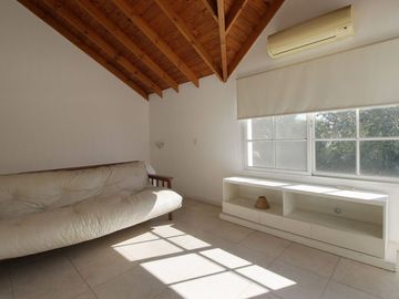 CASA EN VENTA LOS LAGARTOS COUNTRY CLUB, PILAR.
