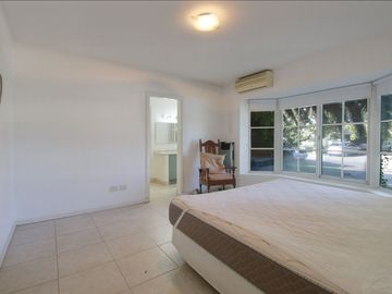 CASA EN VENTA LOS LAGARTOS COUNTRY CLUB, PILAR.