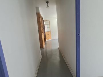 ARRIENDO LUMINOSO DEPARTAMENTO EN TRANQUILO CONDOMINIO