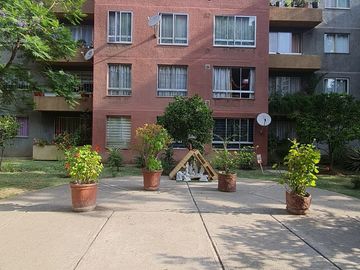 ARRIENDO LUMINOSO DEPARTAMENTO EN TRANQUILO CONDOMINIO
