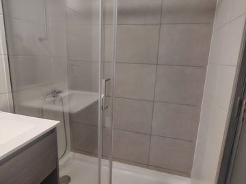 OPORTUNIDA ARRIENDO DEPARTAMENTO 2D 2B CON ESTACIONAMIENTO