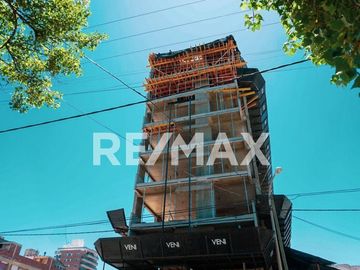 VENTA SEMIPISO 2 DORMITORIOS CON COCHERA VELVET ll