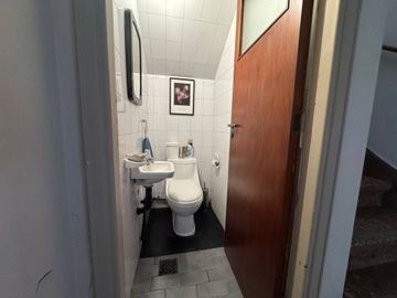 VENTA CASA 4 AMBIENTES JARDIN JACUZZI ITUZAINGO