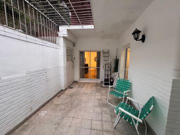 PH 2 amb en venta Caballito Ref a Nuevo con patio