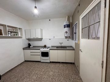 PH 2 amb en venta Caballito Ref a Nuevo con patio