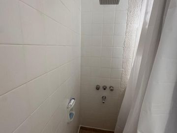 PH 2 amb en venta Caballito Ref a Nuevo con patio