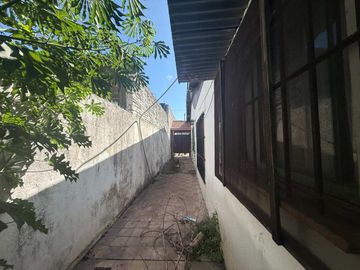 TERRENO VENTA GONZALEZ CATAN CON  CASA REFACCIONAR
