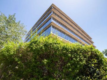 OFICINAS 470 m2 PLANTA LIBRE en OLIVO, 8 cocheras