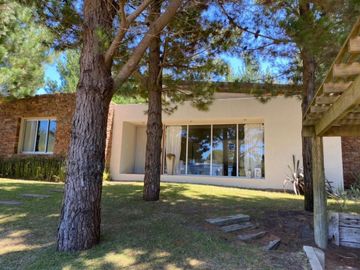 Venta casa Costa Esmeralda