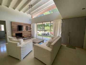 Venta casa Costa Esmeralda