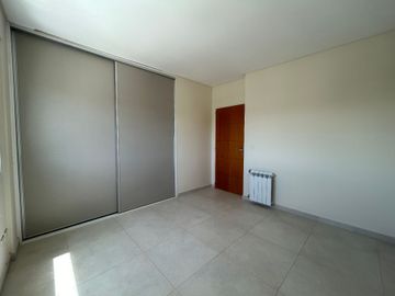 DPTO 2 DORM C/ COCHERA | BEQUEM II, CENTRO DE NQN