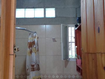 VENTA 2 CASAS SOBRE CAMINO FALDA DEL CARMEN