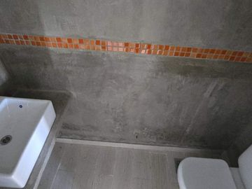 CASA A ESTRENAR 4 AMB. CON GALERIA - SAN SIMON