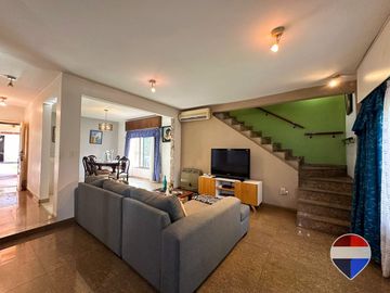 CASA EN VENTA 5 AMBIENTES EN EZEIZA