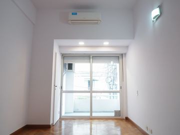 ALQUILER MONOAMBIENTE EN RECOLETA