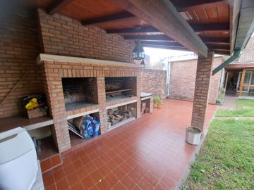 VENTA TERRENO, VILLA DEVOTO, ZONA RESIDENCIAL