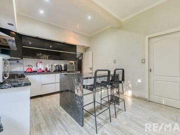 VENTA DE CASA EN BARRIO SAN IGNACIO