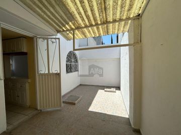 Casa sola en renta en Los Candiles, Corregidora, Querétaro