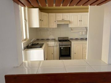 Casa sola en renta en Los Candiles, Corregidora, Querétaro