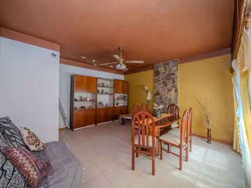 VENTA CASA 3 AMB C/ PILETA APTO CREDITO L HERMOSA