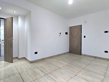 VENTA PH Tres ambientes a estrenar en Versalles
