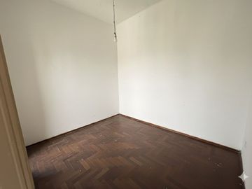 VENTA CASA 3 AMB PATIO Y TERRAZA GRAL SAN MARTÍN