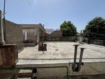 VENTA CASA 3 AMB PATIO Y TERRAZA GRAL SAN MARTÍN