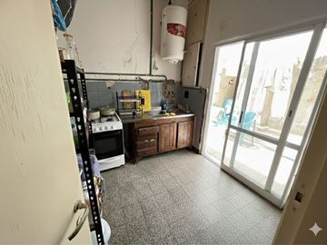 VENTA CASA 3 AMB PATIO Y TERRAZA GRAL SAN MARTÍN
