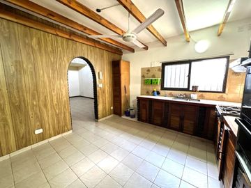 ALQUILER DE PH DE 3 AMBIENTES EN PALOMAR