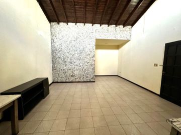 ALQUILER DE PH DE 3 AMBIENTES EN PALOMAR