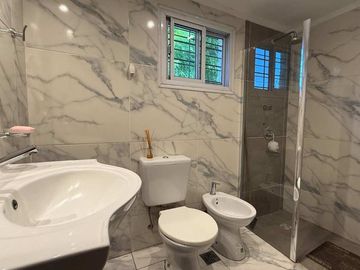 VENTA CASA 5 AMB  PILETA MANUEL ALBERTI PILAR