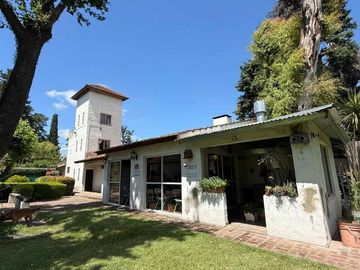 VENTA CASA 5 AMB  PILETA MANUEL ALBERTI PILAR