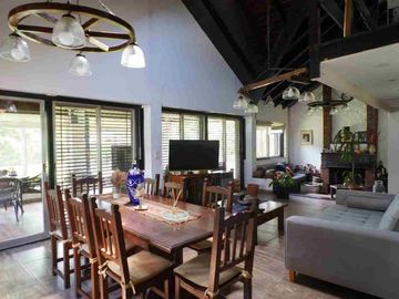 VENTA CASA 5 AMB  PILETA MANUEL ALBERTI PILAR