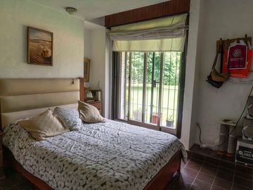 VENTA CASA 5 AMB  PILETA MANUEL ALBERTI PILAR