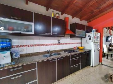 CASA 8,66x35 c/FDO QUINCHO/PILETA