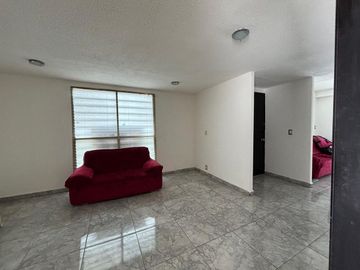 CASA / VENTA / LOMAS DE LA HACIENDA